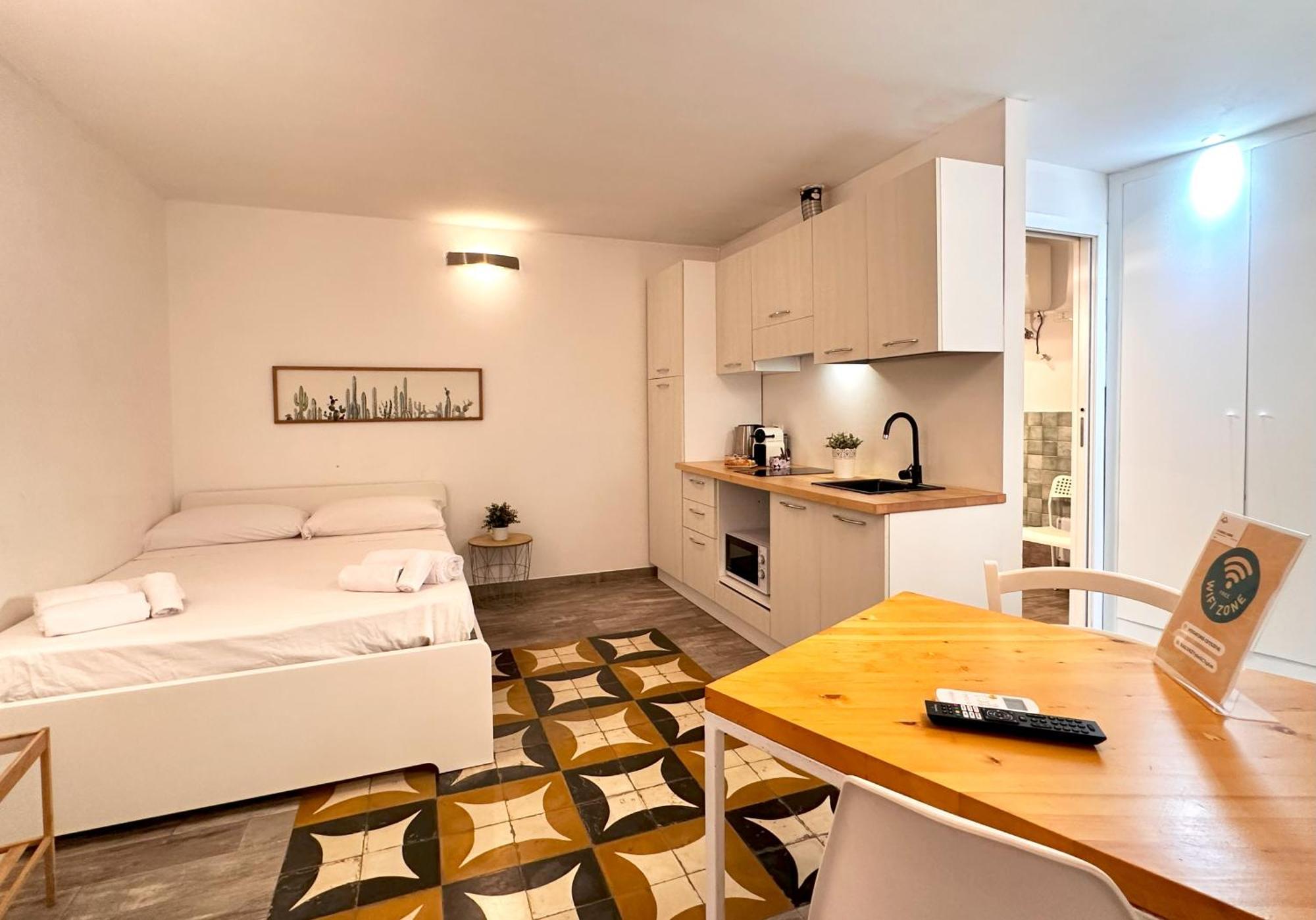 Alle Scalette Santa Teresa Cagliari Ngoại thất bức ảnh